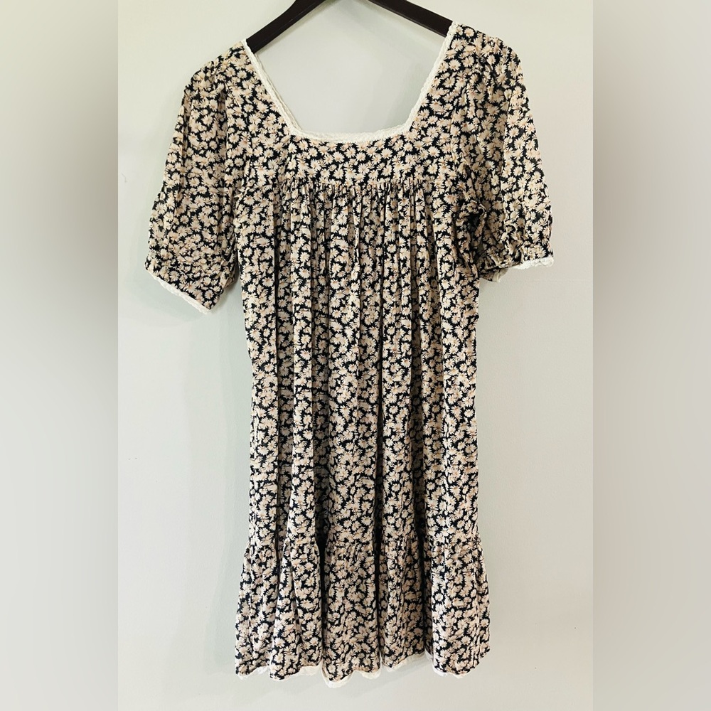 Christy Dawn Berkley Dress in Chamomile Noir